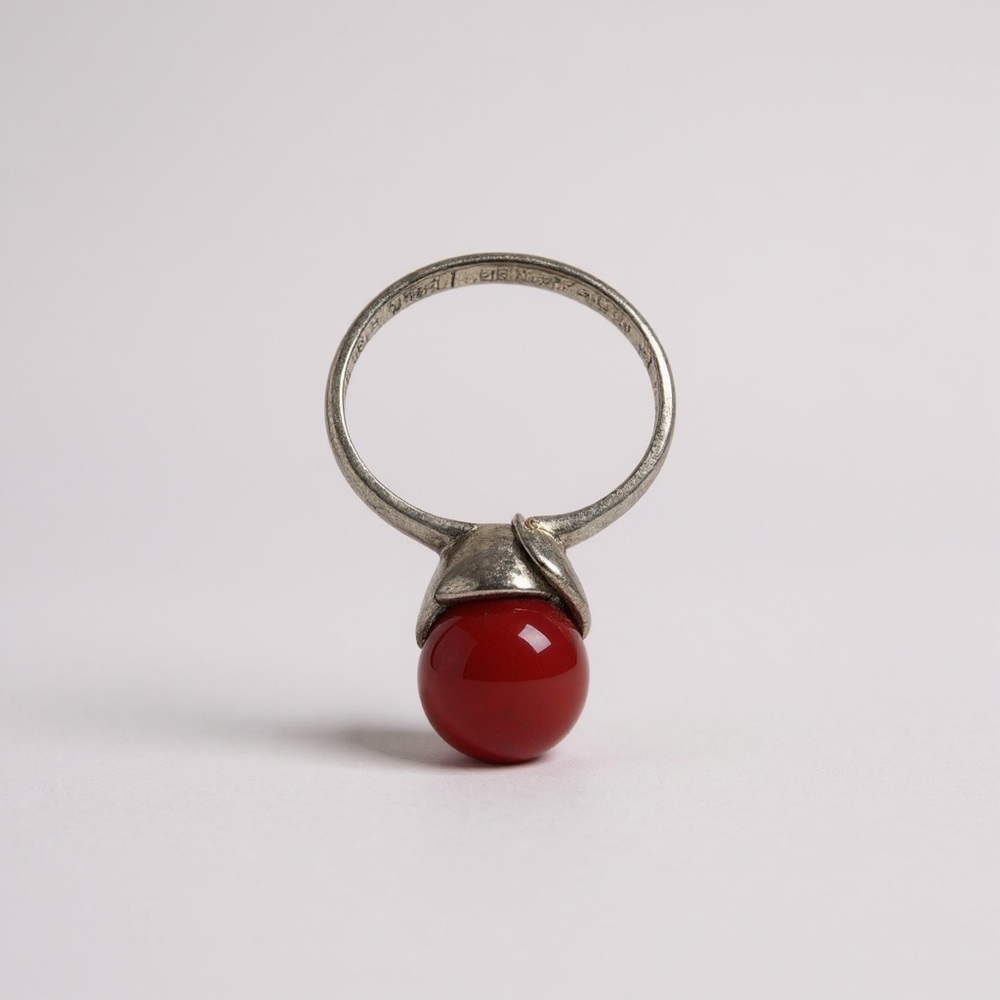 Elegant Silver and Red Ring